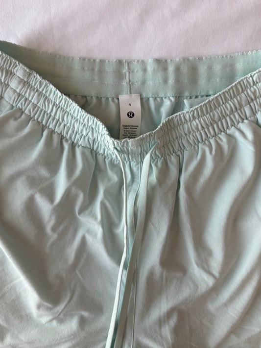 Short runner lululemon / Última pieza talla S