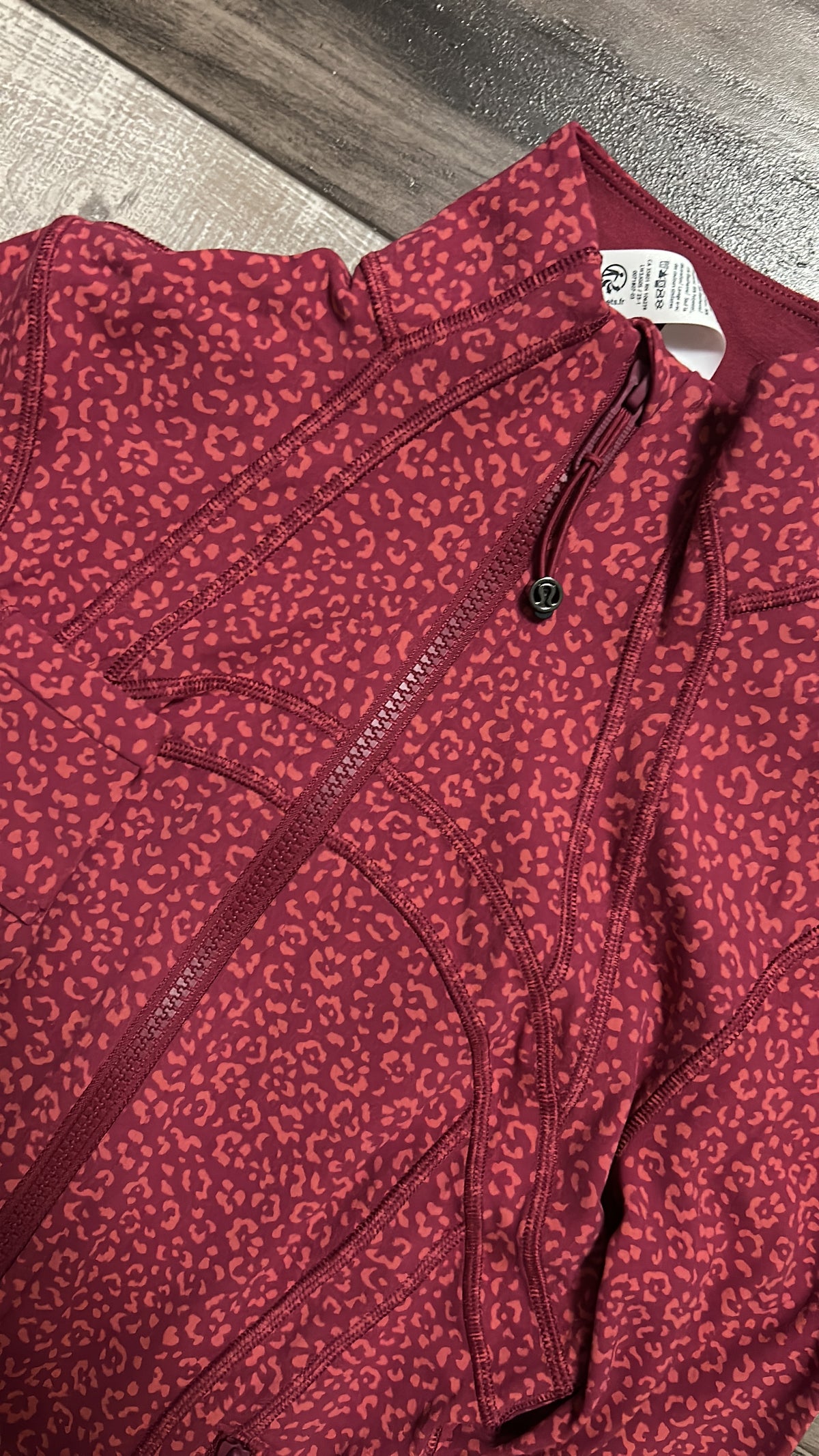 Conjunto Lululemon Define Jacket + Align Legging | Animal Print | Talla M/L