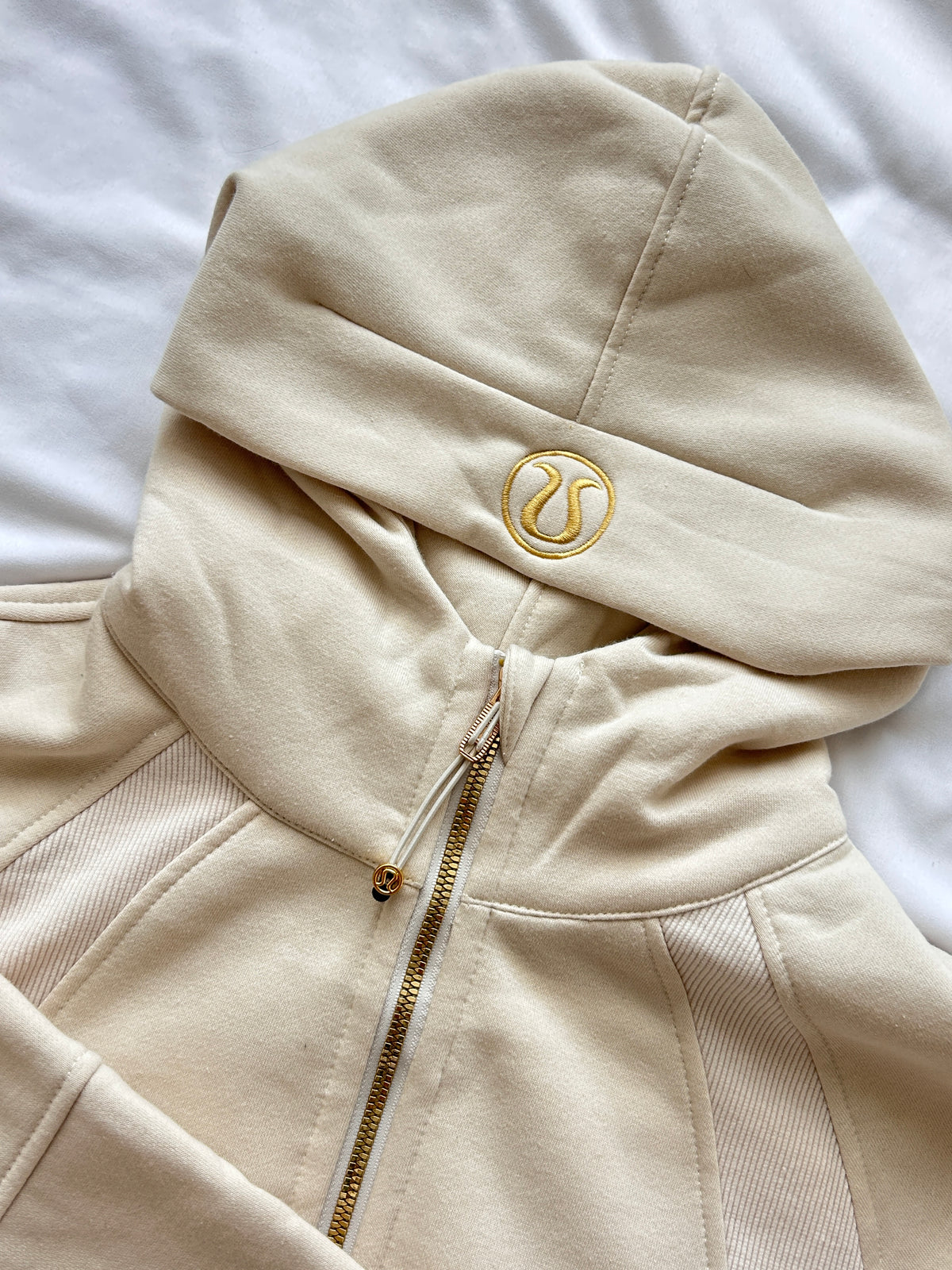 Scuba Oversized Cropped Hoodie Lululemon