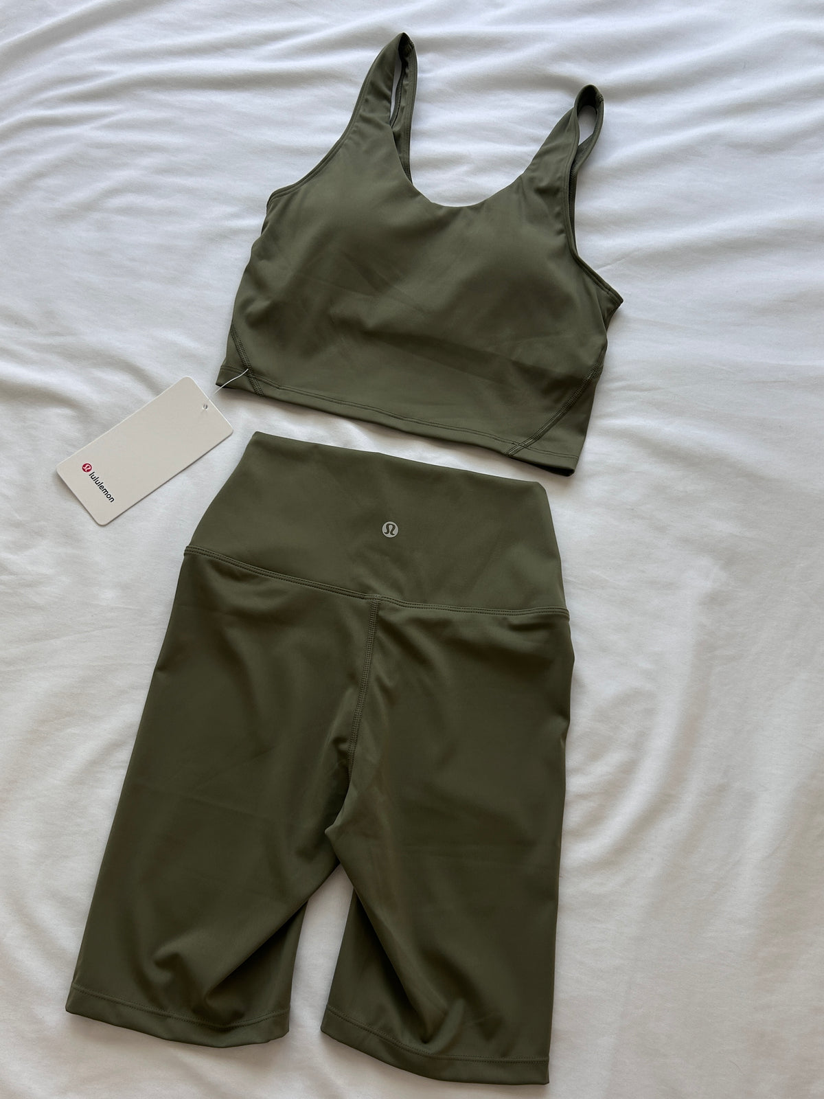 Conjunto Top y Short Biker Lululemon