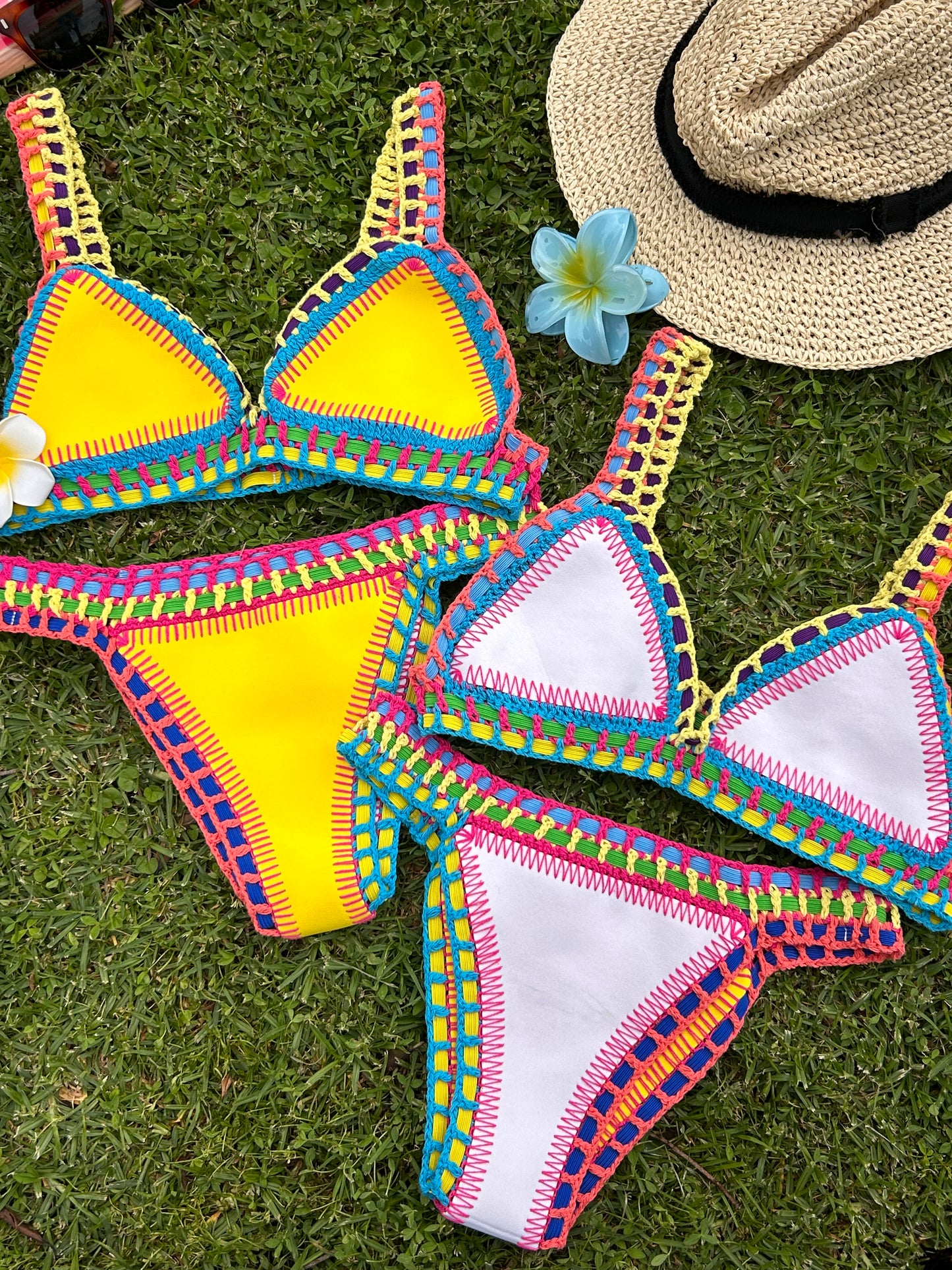 Folklor | Bikini Crochet Amarillo Reversible a Blanco