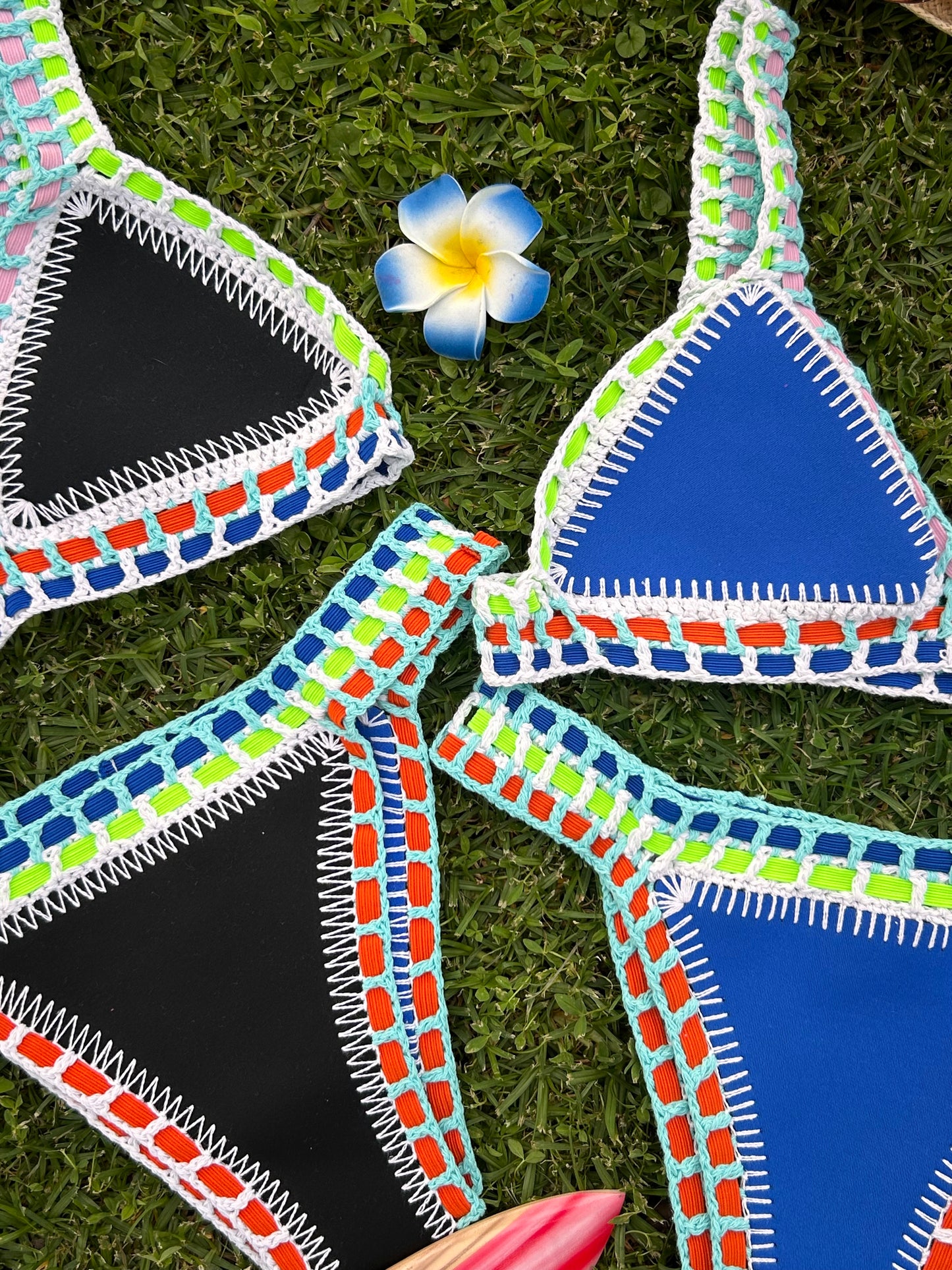 Folklor | Bikini Crochet Azul Reversible a Negro