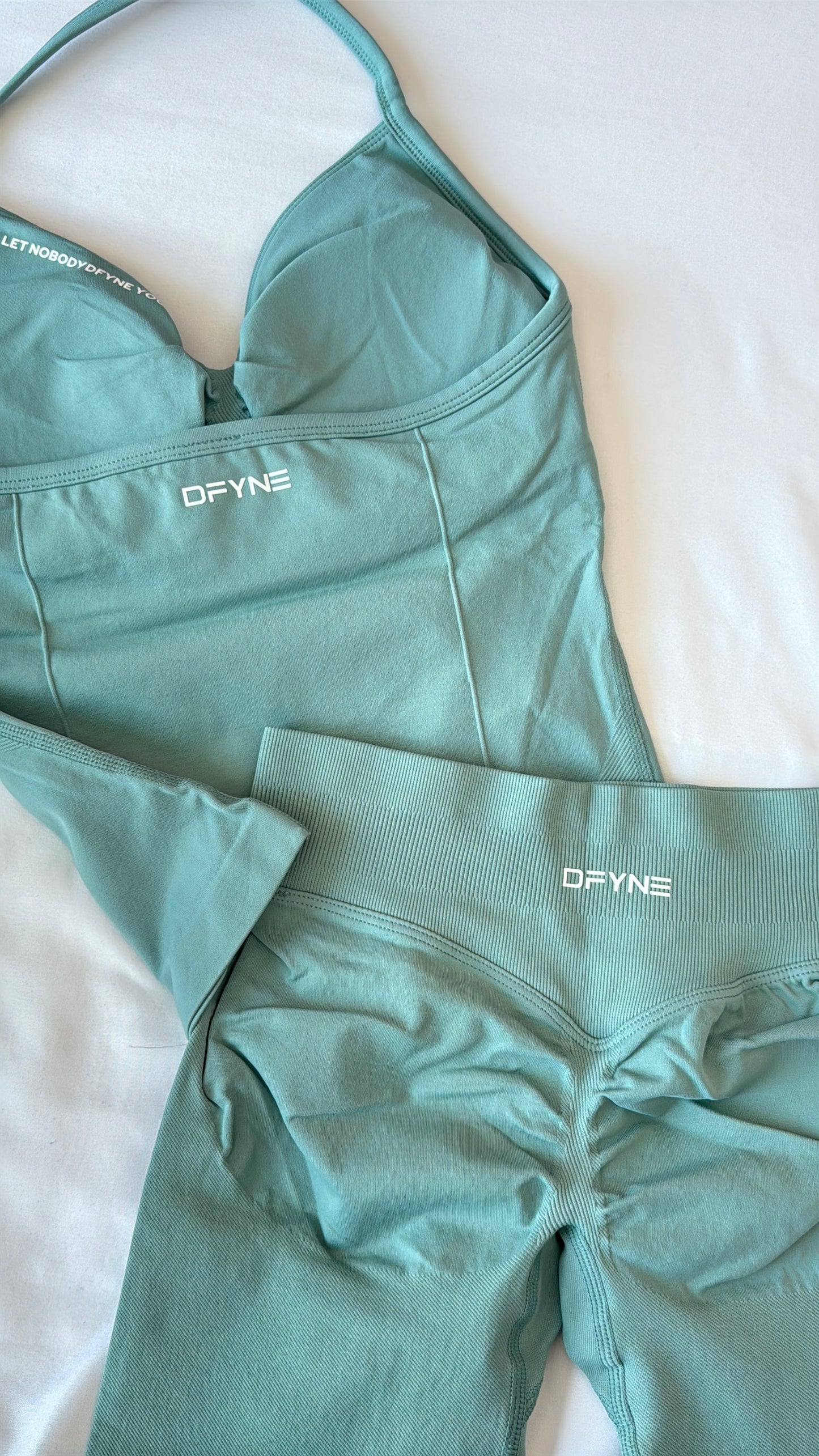 Conjunto Dfyne top largo y legging IMPACT