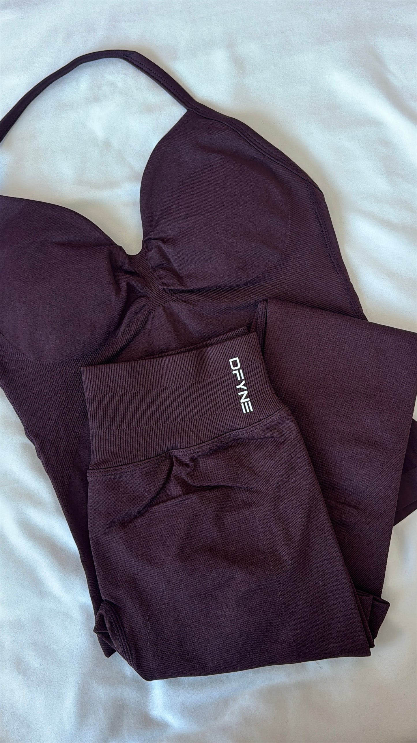Conjunto Dfyne top largo y legging IMPACT