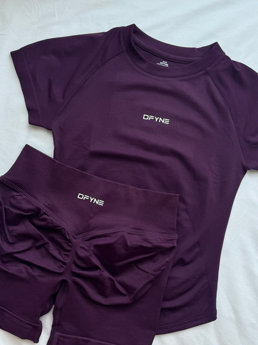Conjunto playera de manga corta compresora y short