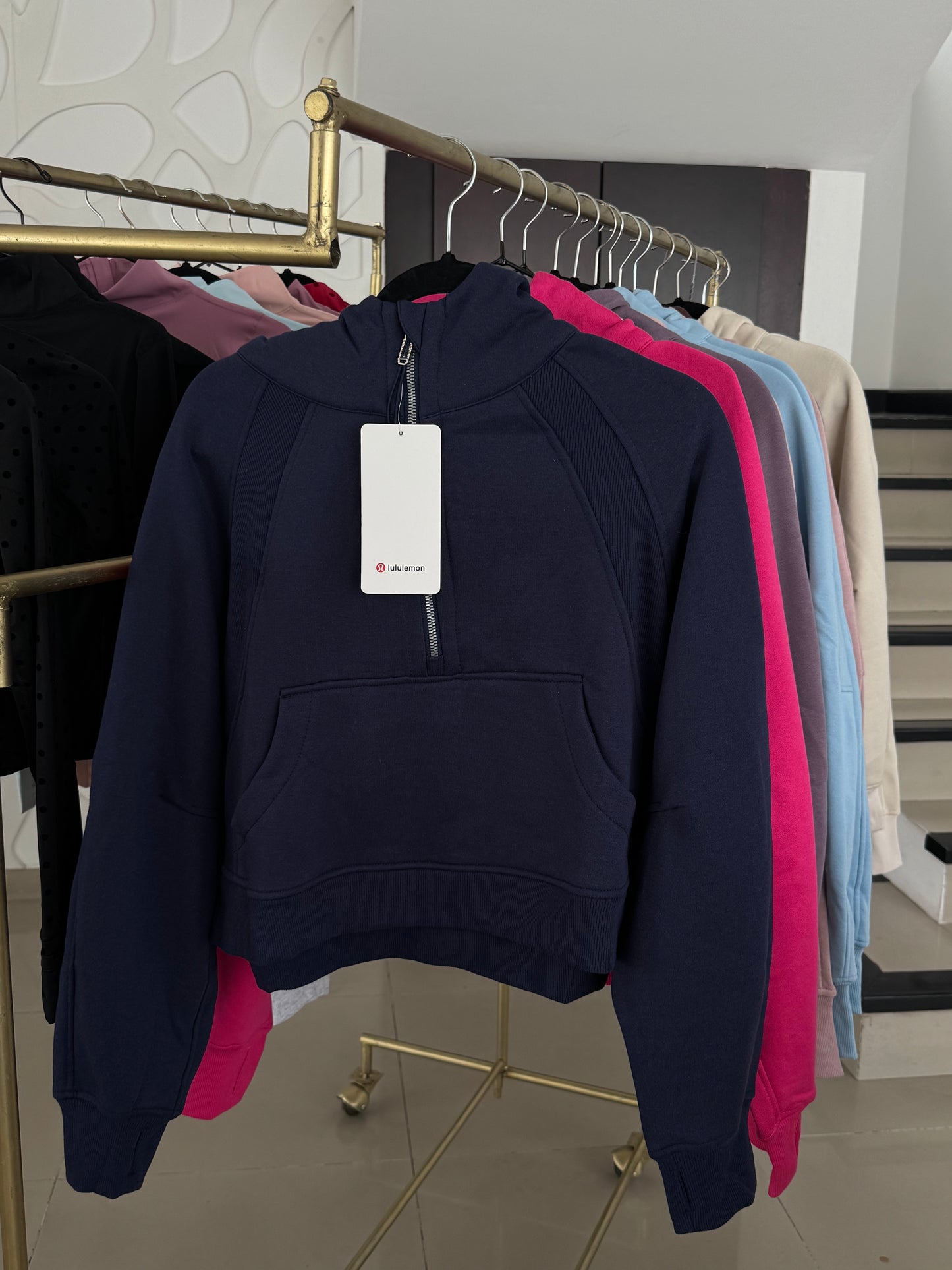 Scuba Oversized Cropped Hoodie Lululemon