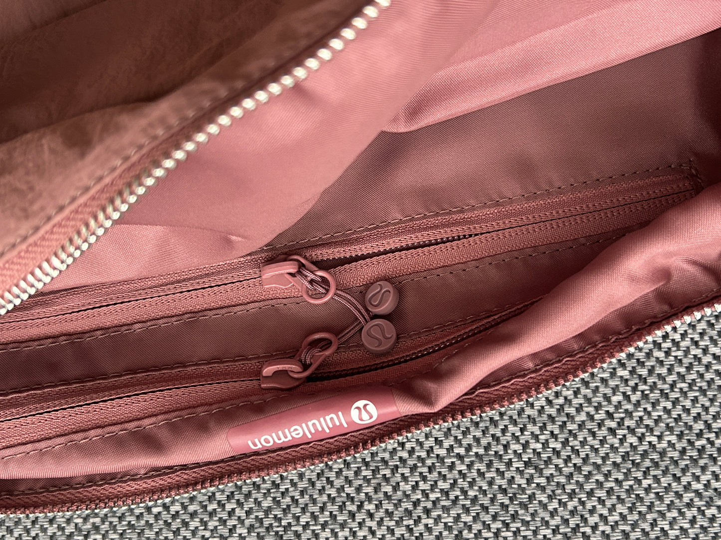 Bolsa Lululemon - On my level Barrel Duffle
